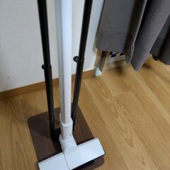 ＊引き取り希望　充電式サイクロンスティッククリーナー SCD-180-Wの画像