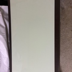 ダイニングテーブルの画像