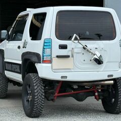 総額59万円★H18年式　JB23W　ジムニー　XG　6型　5MT　車検2年付　猪狩バンパー　リフトアップ　ブリスターフェンダー　ナンバー移設キット　社外マフラー　社外16インチAWの画像