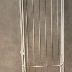 物干しラックの画像