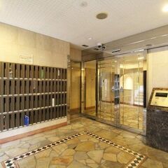 【人形町駅】【月約4万円】【週5日×朝1.5時間】マンション清掃/未経験者可～日払い可(人形町1)の画像
