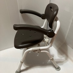 パナソニックのシャワーチェア「ユクリア」の画像
