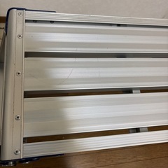 アルミ洗車台の画像