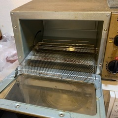 電子レンジ、トースターの画像