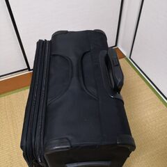 スーツケースの画像