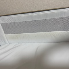 ベビーベッドの画像