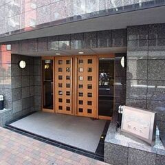 【新富町駅】【月約2万円】【週4日×朝1時間】マンション清掃/未経験者可～日払い可(新富町)の画像