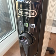 デロンギ マルチダイナミックヒーター MDHS12-BK 10畳対応　動作良好　美品の画像