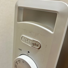 デロンギ　オイルヒーター　美品の画像
