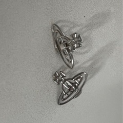 Vivienne Westwood ピアスの画像