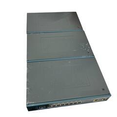 186000 現状品 Cisco Catalyst 2960シリーズ WS-C2960-8TC-L  3点まとめ売り [0000000002070]の画像