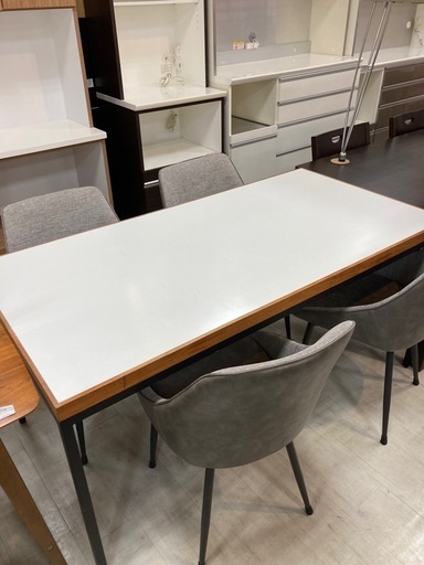 取りに来れる方限定！ダイニング５点セットです！