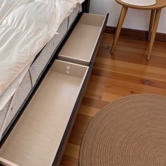 ダブルベット(コンセント付き)の画像