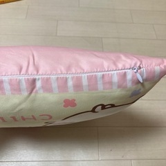 ちいかわ枕の画像