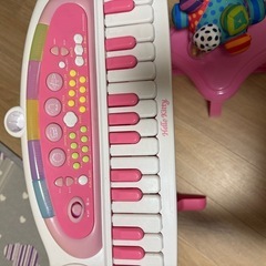 子供　おもちゃまとめて ピアノ　ママごとの画像