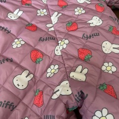 スキー
ウェアの画像