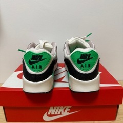 W AIR MAX 90 緑の画像