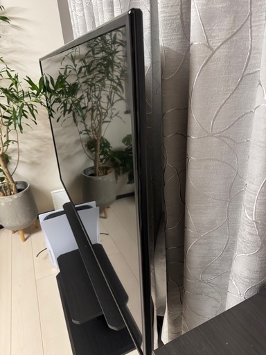 LG　60インチテレビ