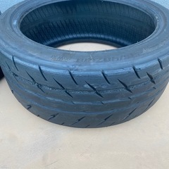 シバタイヤ　235/40R18の画像