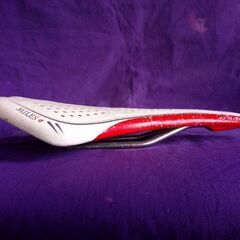 中古ですっ！ROIstyle332 推奨 自転車 MTB サドルの画像