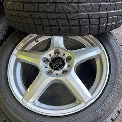 OZ 16インチ 205/55R16 スタッドレス 年数古いが 極美品✨✨の画像