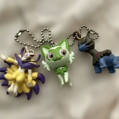 ポケットモンスター　キーホルダー　ポッチャマモクロー　ニャオハ　ピチューの画像