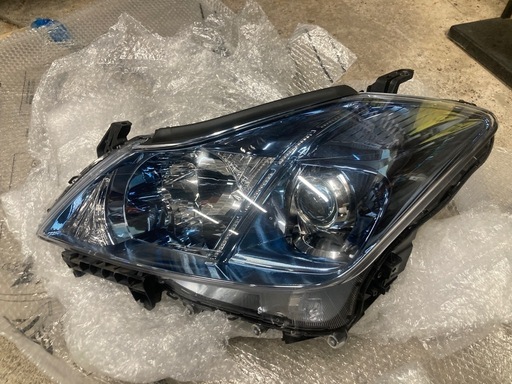 200クラウンHV 後期用ヘッドライト
