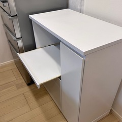 LOWYA キッチンカウンター ミドルタイプ スライド収納付き コンセント付きの画像