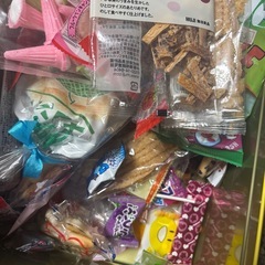 お菓子　あめなど無料　今年賞味期限の画像