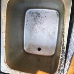風呂桶、水タンク、畑の画像