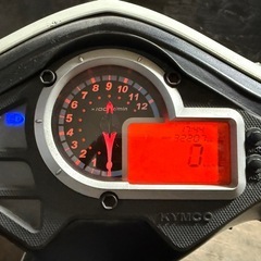 ★支払総額5.5万円★買取強化中！ まずはカンタン無料査定！ キムコ VJR125 白 バッテリー新品！ 4ストインジェクション！ サイスタ付き！ フロントディスクブレーキ！ 激安小型！　の画像