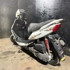 ★支払総額5.5万円★買取強化中！ まずはカンタン無料査定！ キムコ VJR125 白 バッテリー新品！ 4ストインジェクション！ サイスタ付き！ フロントディスクブレーキ！ 激安小型！　の画像