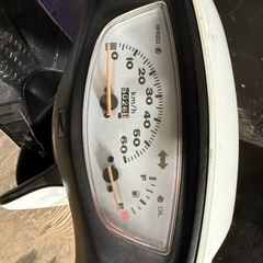 ★支払総額4.0万円★定休日なし！いつでも現車確認可能です！ ホンダ ライブディオ 白/黒 AF34 人気のライブディオ！ 2ストのためオイル注ぎ足すだけ！ バッテリー新品！ パワーフィルター！ LEDテープ！の画像