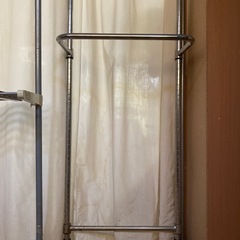 〈プロフ、説明欄必読〉突っ張り式2段ハンガーの画像