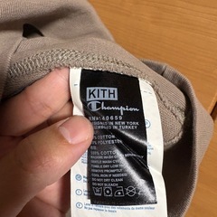 KITH×champion コラボフーディーの画像