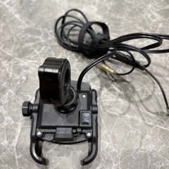 バイク　スマホホルダー　クイックチャージ3.0  USBポート付きの画像