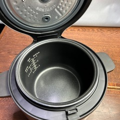 mononics 炊飯器　MN-RC12-BK/WH 2022年製。管理番号530の画像