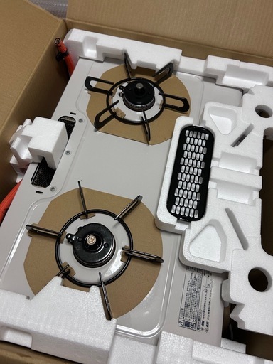 パロマ2025年　プロパンガスコンロ　白　美品