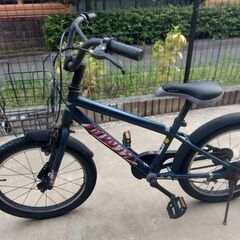 自転車　18インチ　子供用　キッズ　幼児　児童　男の子　防犯登録抹消済　随分前の譲渡証明書有　サビやくたびれ感はありますがまだ乗れると思います！　の画像