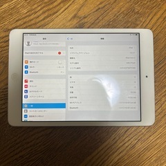 Apple iPad mini2 シルバー 7.9インチ 本体の画像