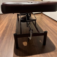手動昇降式マッサージベッドの画像