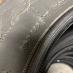 無料！　265/65R17 スタッドレスの画像
