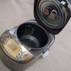 象印炊飯器　5.5合炊きの画像