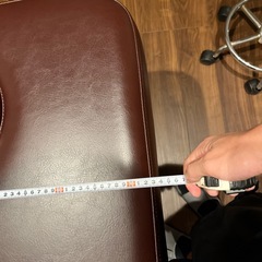 手動昇降式マッサージベッドの画像