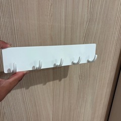 ニトリ　5連フック　　の画像