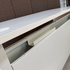 良品★サンワサプライ製★ホワイトデスク★OP収納付き★ERD-DR1の画像