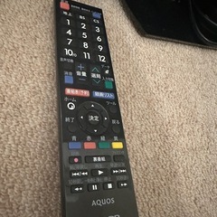 シャープAQUOS 32型液晶テレビの画像