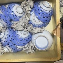 多種類の和食器セット
の画像