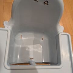 IKEAハイチェアの画像