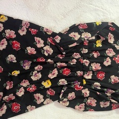 新品あり、レディースまとめて服の画像